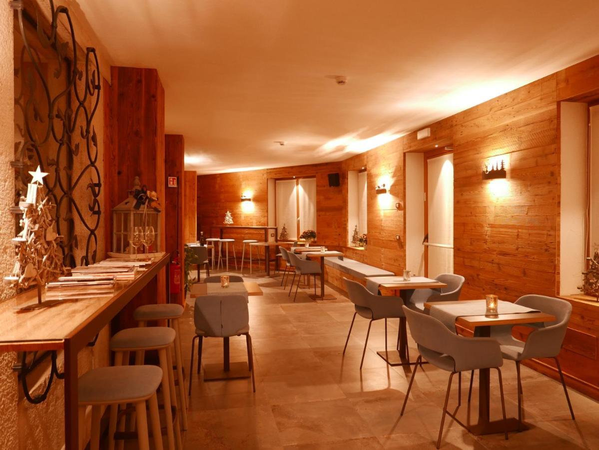 Hotel Paradiso 아지아고 외부 사진