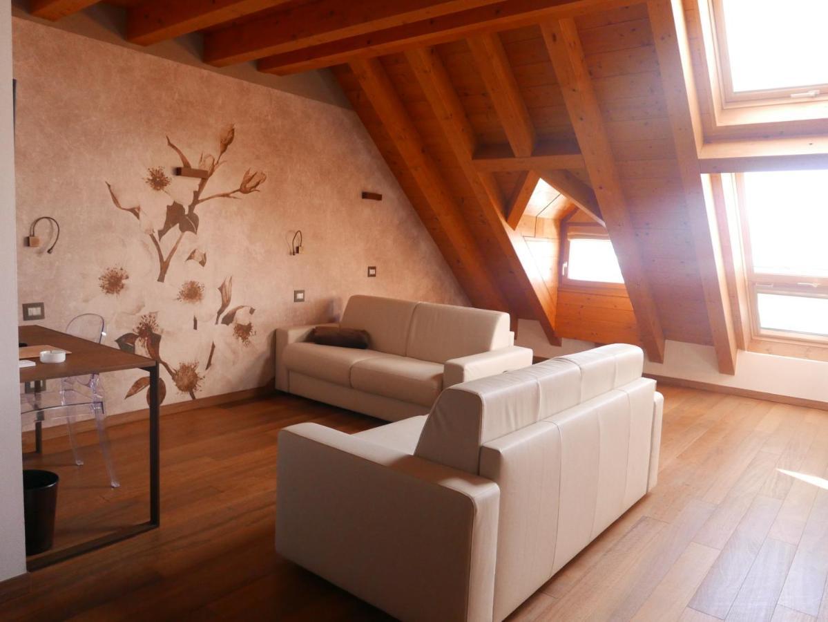 Hotel Paradiso 아지아고 외부 사진