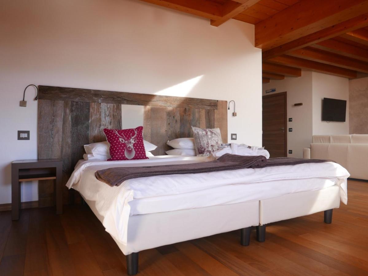 Hotel Paradiso 아지아고 외부 사진